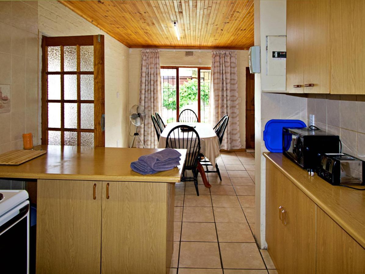 Katinka Self-Catering Apartment Hermanus Exterior photo